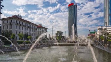 Şehir Hayatı Gökdelenleri, Milan, İtalya