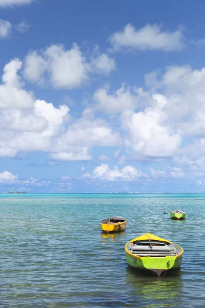 拥有船只的海滨景观，毛里求斯，Mahebourg — 图库照片