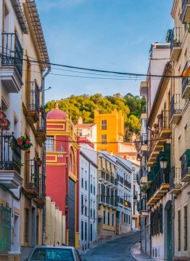 Malaga 'nın eski kasabasında bir sokak.