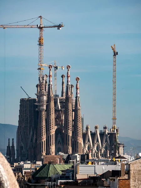 Vue Lointaine Une Cathédrale Barcelone — Photo