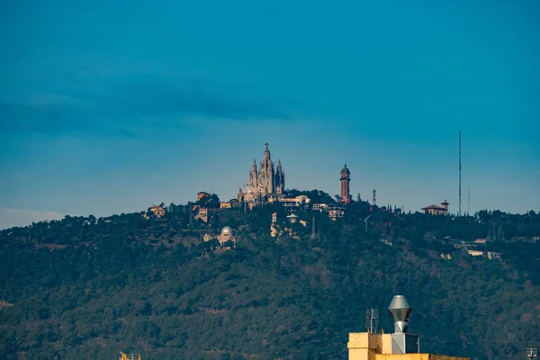 Vista Distante Templo Expiatori Del Sagrat Cor Barcelona — Fotografia de Stock