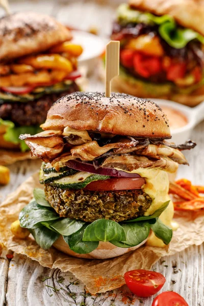 Veganistische Burger Groene Erwten Hamburger Zelfgemaakte Hamburger Met Groene Erwten — Stockfoto