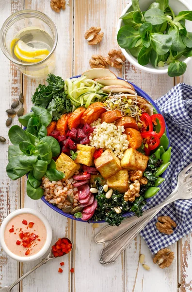 Bouddha Bol Légumes Mélangés Fromage Tofu Gruaux Vue Dessus Repas — Photo