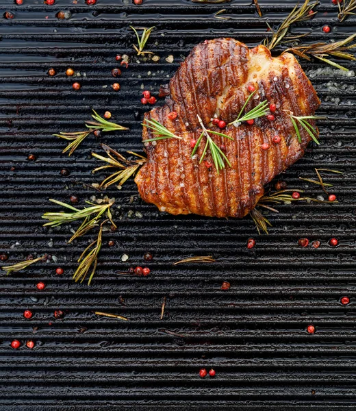 Gegrillte Schweinesteaks Schweinenacken Mit Dem Zusatz Von Kräutern Und Gewürzen — Stockfoto