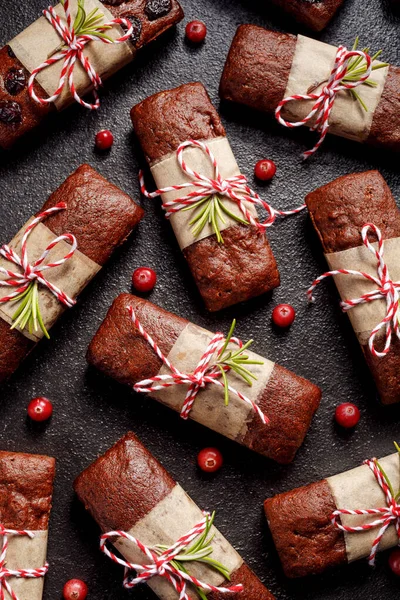 Biscoitos Gengibre Natal Mini Pães Fundo Escuro Vista Superior Deliciosa — Fotografia de Stock
