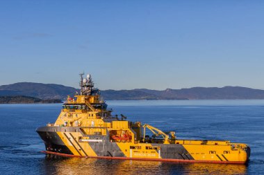 OELEN Norrway 2014 Ekim 16. Brage Viking Norveç 'te Len' de ele geçirilen bir Çapa tutma gemisidir.