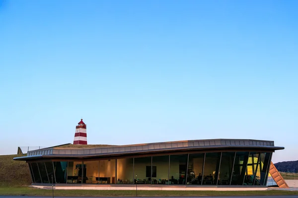 Alnes Noruega 2017 Marzo Faro Alnes Antiguo Famoso Edificio Establecido —  Fotos de Stock