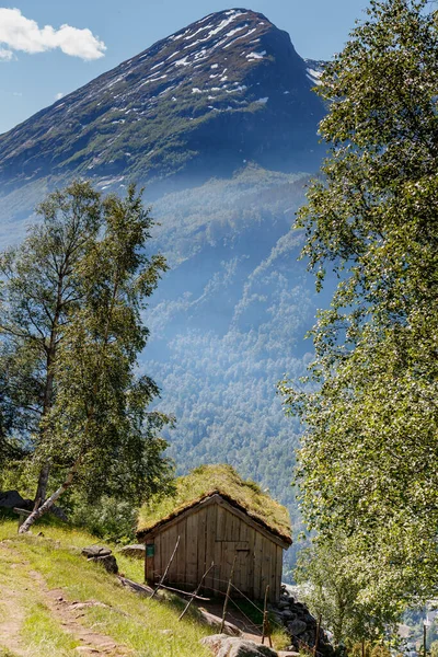 Гейрангер Норвегия Июня 2016 Года Старый Деревянный Дом Природе Зарядье — стоковое фото