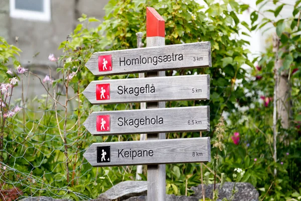 Geiranger Norway 2016 June Hiking Sign Geiranger Norway — Stock Photo, Image