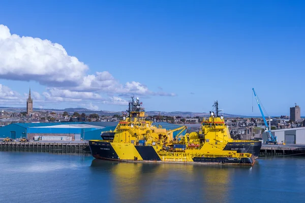Montrose Escotlândia Outubro 2016 Embarcações Offshore Amarelas Negras Tor Viking — Fotografia de Stock