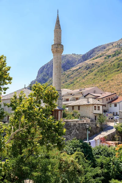 Mostar Bosnia Herzegovina 2017 Sierpnia Meczet Haji Kurt Znajduje Się — Zdjęcie stockowe