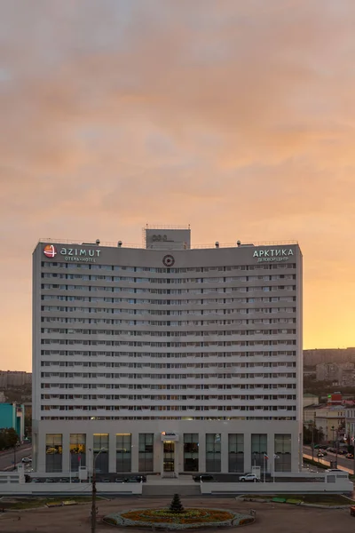 Murmansk Oroszország 2014 Szeptember Napkelte Azimut Hotel Murmanszkban — Stock Fotó