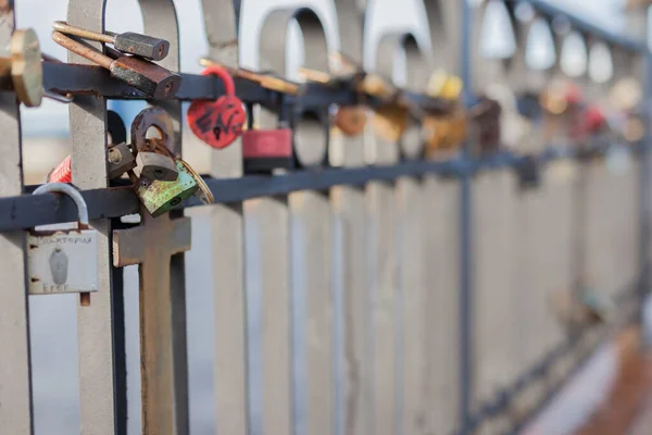 Murmansk Russie 2014 September Liefde Sloten Zijn Meestal Liefdes Namen — Stockfoto