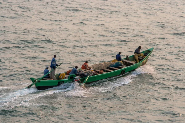 Pointe Noire Congo 2009 June Fishingmen Canoe — Stock Photo, Image