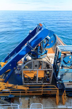 WICK, Scotland - 2017 Mart 23. Oceaneering Uzaktan Kumanda Aracı ROV Magnum güvertede ve güvenli.