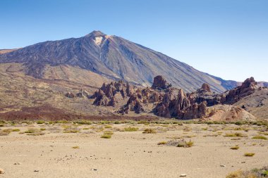 TENERİFE, İSPAN - 2015 Haziran. Teide Dağı deniz seviyesinin 3718 metre üzerinde.