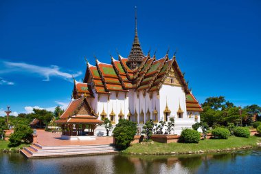 Tayland 'ın antik kentinde Dusit Maha Prasat Sarayı 