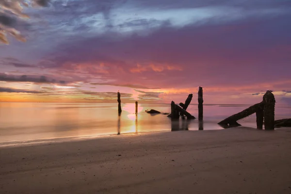 Gün doğarken Hua Hin Sahili