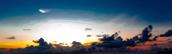 Pôr Sol Ilha Seyshells Mar Céu Nuvem Verão — Fotografia de Stock