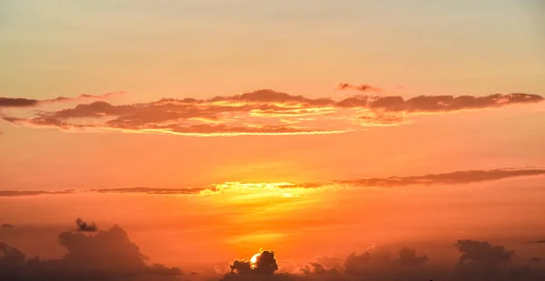 Pôr Sol Ilha Seyshells Mar Céu Nuvem Verão — Fotografia de Stock