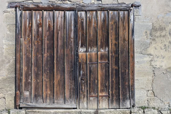 Velho Portão Madeira Resistido Com Uma Porta Entrada Close — Fotografia de Stock