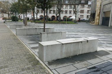 bir ahşap zemin ile modern bir beton Bank Close-up