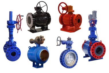 Beyaz arka planda izole edilmiş bir gaz boru hattı için çeşitli tasarımların modern kapatma valfleri 