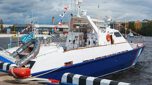 Petersburg Rusland Juli 2019 Russische Kustwacht Militaire Boot Geparkeerd Haven — Stockfoto