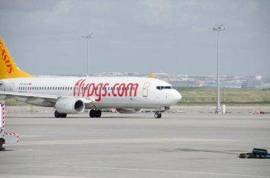 Pegasus Havayolları havaalanında bekliyor.