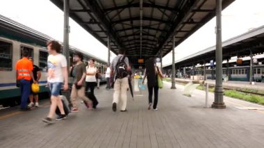 İtalyan tren istasyonundan manzara