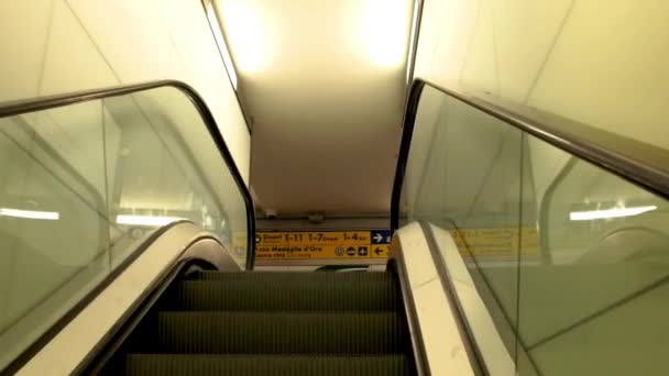 Vista Desde Estación Tren Italiana — Vídeos de Stock