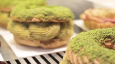  Küçük pastane ürünleri sergisi 