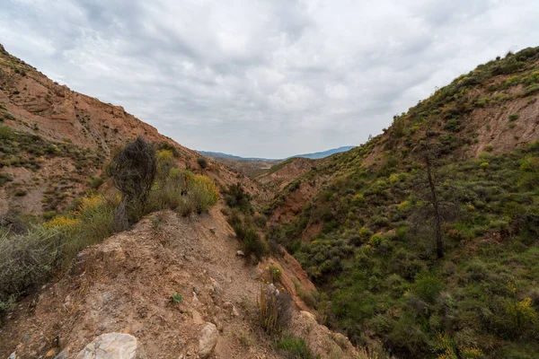 Güney Spanya Nın Dağlık Arazisi Dağlar Aşırı Derecede Aşınmış Yarı — Stok fotoğraf
