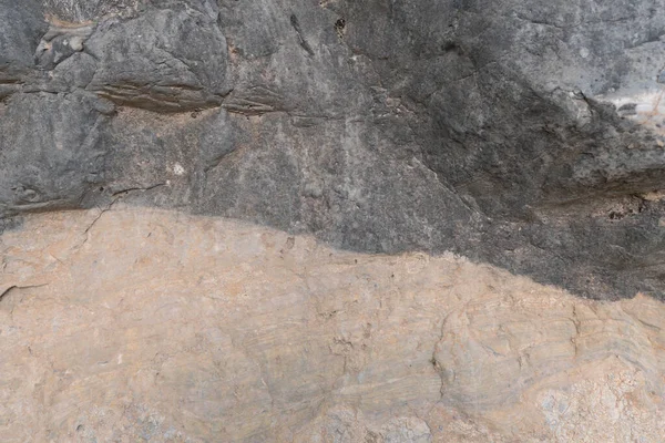 Fundo Rocha Cor Escura Textura Pequenas Pedras Embutidas Grande Rocha — Fotografia de Stock