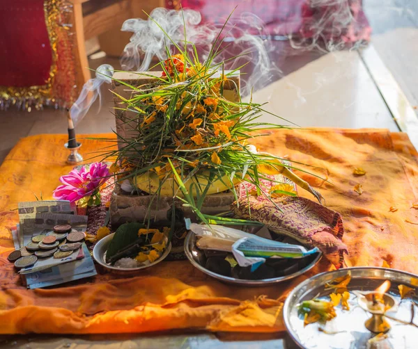 Socha Shri Ganesh Konkrétní Púdža Věnované Božstvo Během Obřadu Nabízíme — Stock fotografie