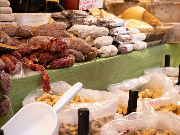 Close Produtos Típicos Sul Itália Catania Estes Incluem Salame Com — Fotografia de Stock