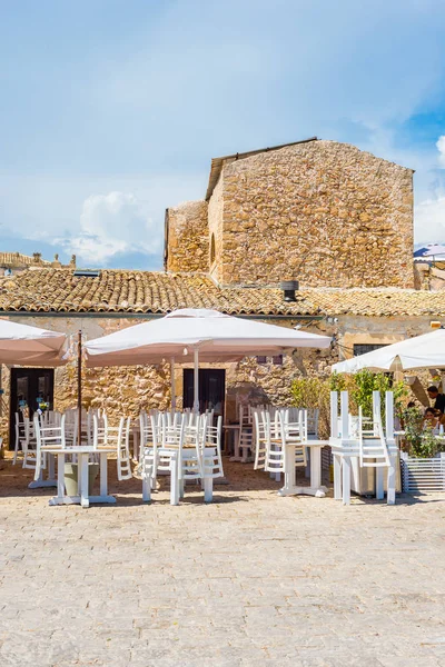 Detail charakteristika a rustikální restauraci v turistické re — Stock fotografie