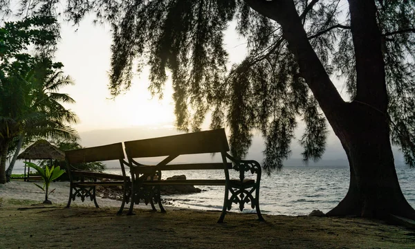 Dos Sillas Playa Arena Por Tarde — Foto de Stock