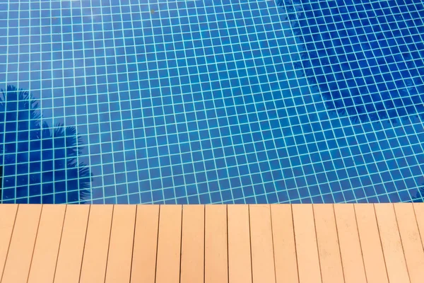 Ahşap Zemin Yüzme Havuzu Arka Planı Için — Stok fotoğraf