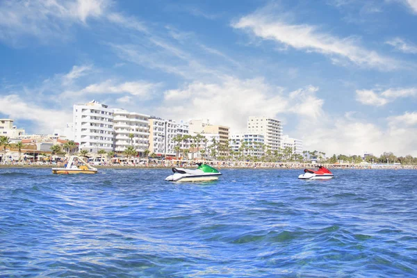 Ana Caddenin Kıbrıs Larnaka Finikoudes Beach Güzel Manzara — Stok fotoğraf