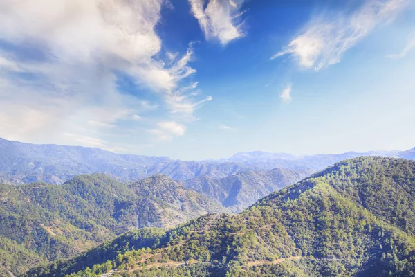 Güzel manzara, Kıbrıs'taki yeşil Hills