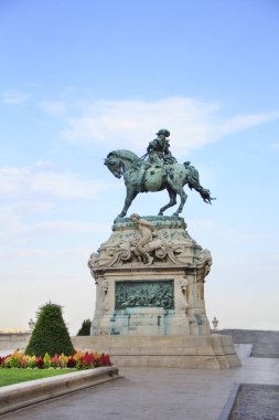 Eugene Savoy yakınındaki Royal Palace Budapeşte, Macaristan için anıt
