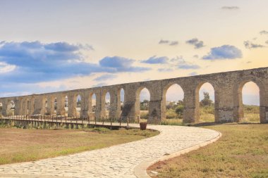 Larnaca, Kıbrıs için su kemeri güzel görünümü