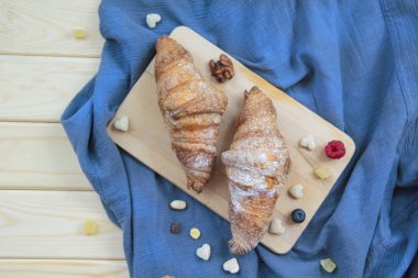 Ay çöreği, besleyici sağlıklı bir kahvaltı