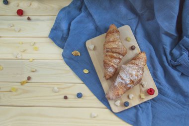 Ay çöreği, besleyici sağlıklı bir kahvaltı