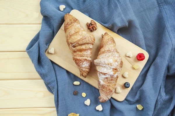 Ay çöreği, besleyici sağlıklı bir kahvaltı