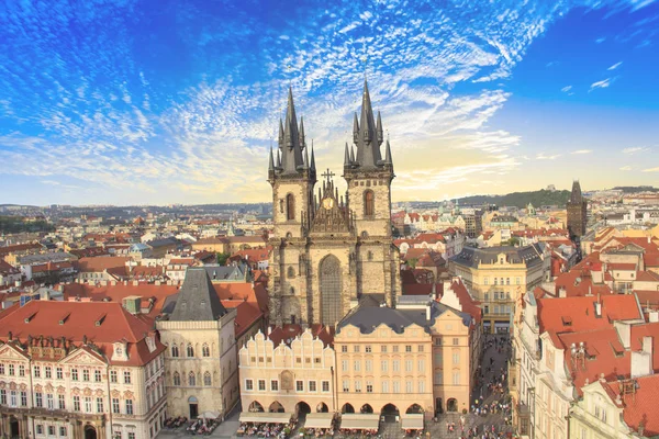 Prachtig Uitzicht Het Oude Stadsplein Tynkerk Praag Tsjechië — Stockfoto