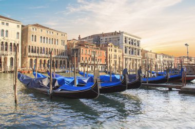 Güzel manzara, gondol ve Grand Canal, Venice, İtalya