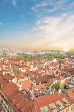 Güzel manzarasına kiremitli çatıları, Prag'ın tarihi bölgesinde, Çek Cumhuriyeti