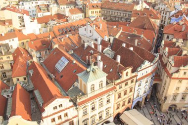 Güzel manzarasına kiremitli çatıları, Prag'ın tarihi bölgesinde, Çek Cumhuriyeti